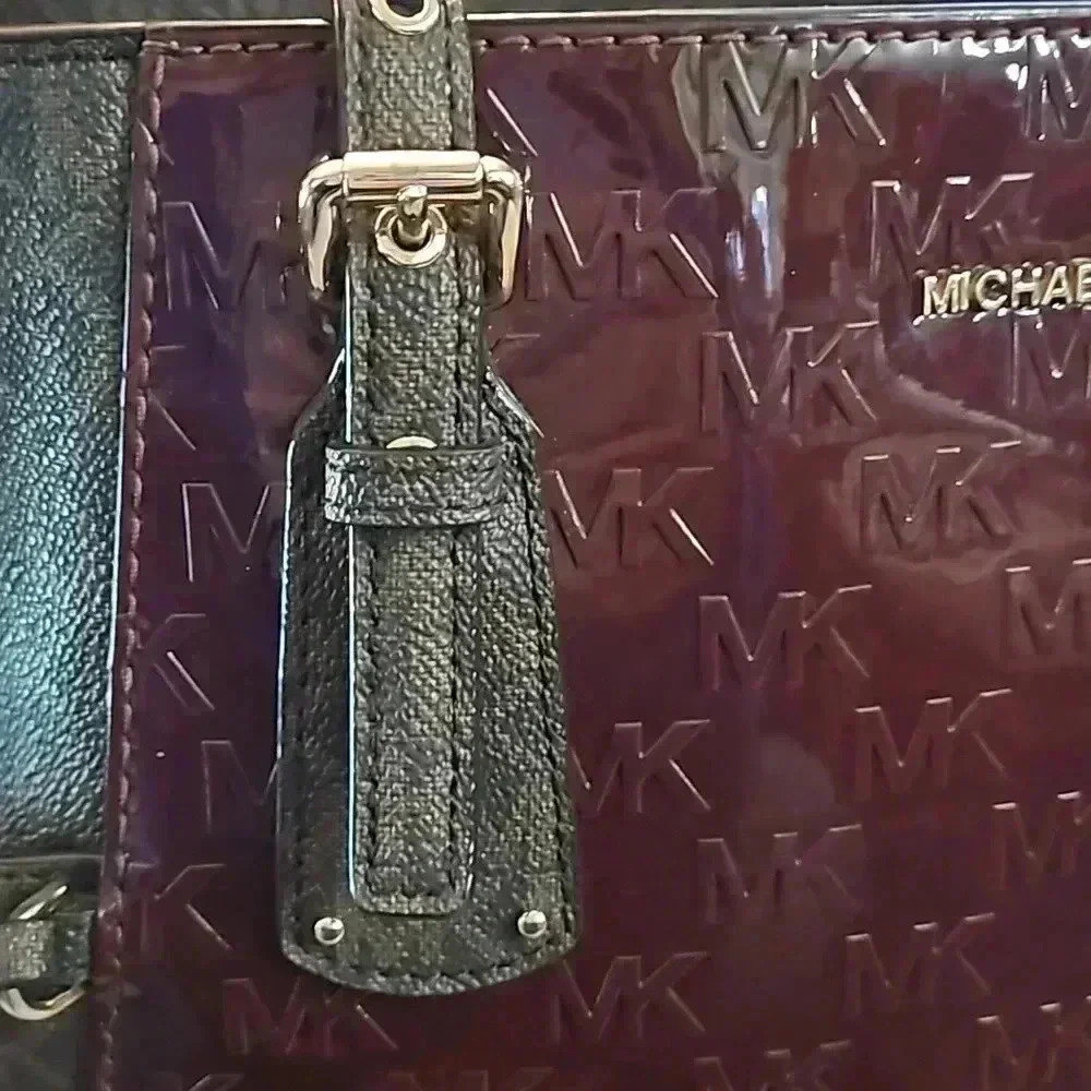 Michael Kors Burgundy Jet Set Patent Leather MK Embossed Travel Tote - Picture 8 of 8